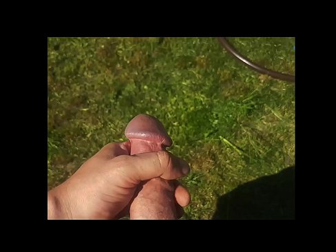 ❤️ Horúca kočka si nechá jebnúť ružovú kundičku a vystrieka sa so squirtom v letnej záhrade Porno video na nás sk.pornxlxx.ru